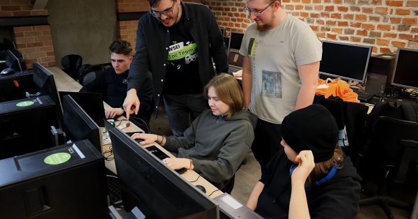 333854301_652085733595002_7584457776495465259_n 333854301_652085733595002_7584457776495465259_n